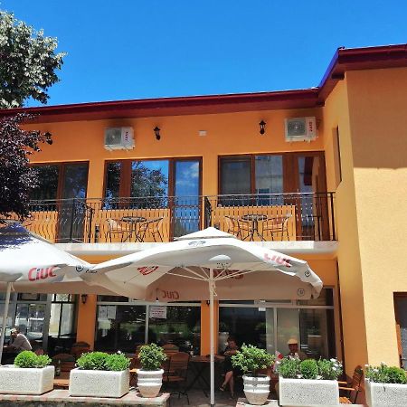 מלון Orşova Casa Gabi'S מראה חיצוני תמונה